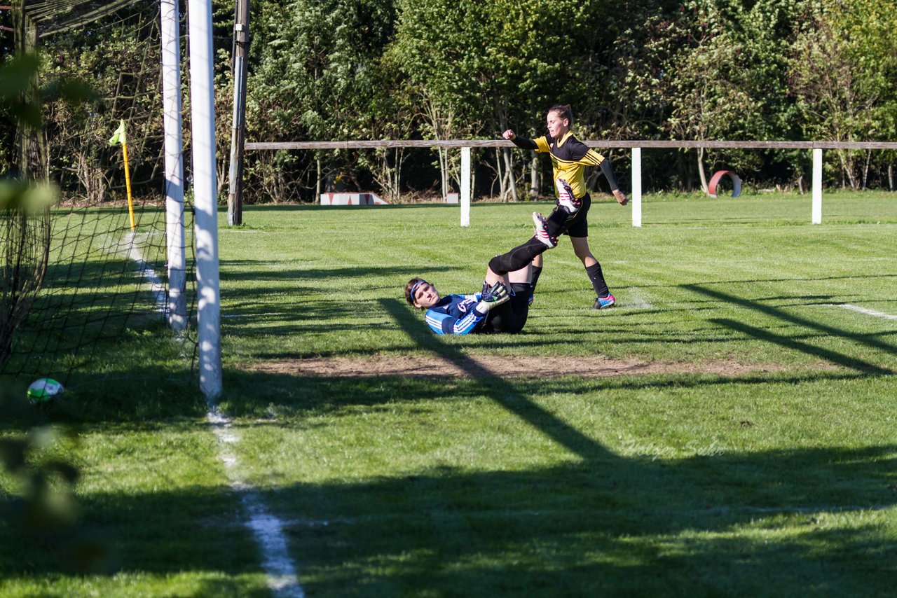 Bild 136 - Frauen SV Fortuna Bsdorf - SV Henstedt Ulzburg : Ergebnis: 0:7